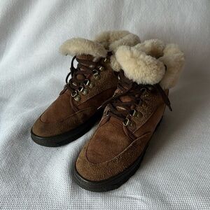 EMU Ridge Brown Suede Leather Sheepskin Laceup Ankle Boots Size 7 Women’s 6 Mens